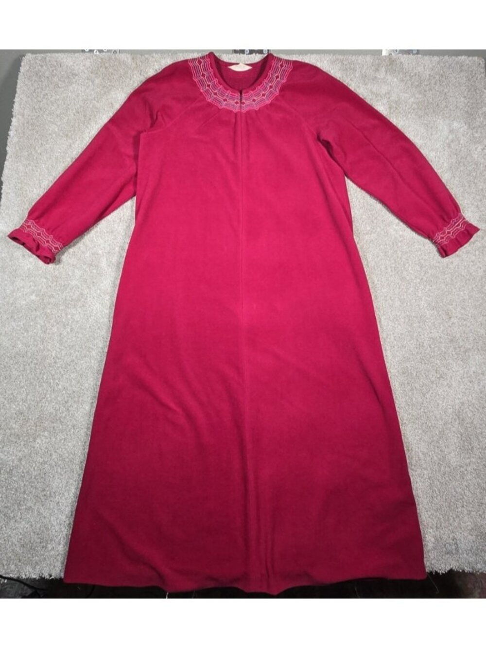 Vanity Fair Vtg Robe Red Velour Hostess Housecoat Zip Front Embroidery Women's S